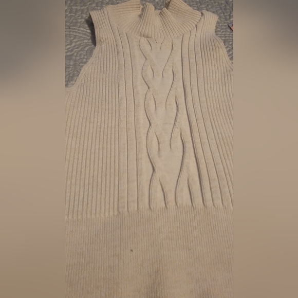 💜4/$20💜Love Republic Ribbed tank - Picture 2 of 4